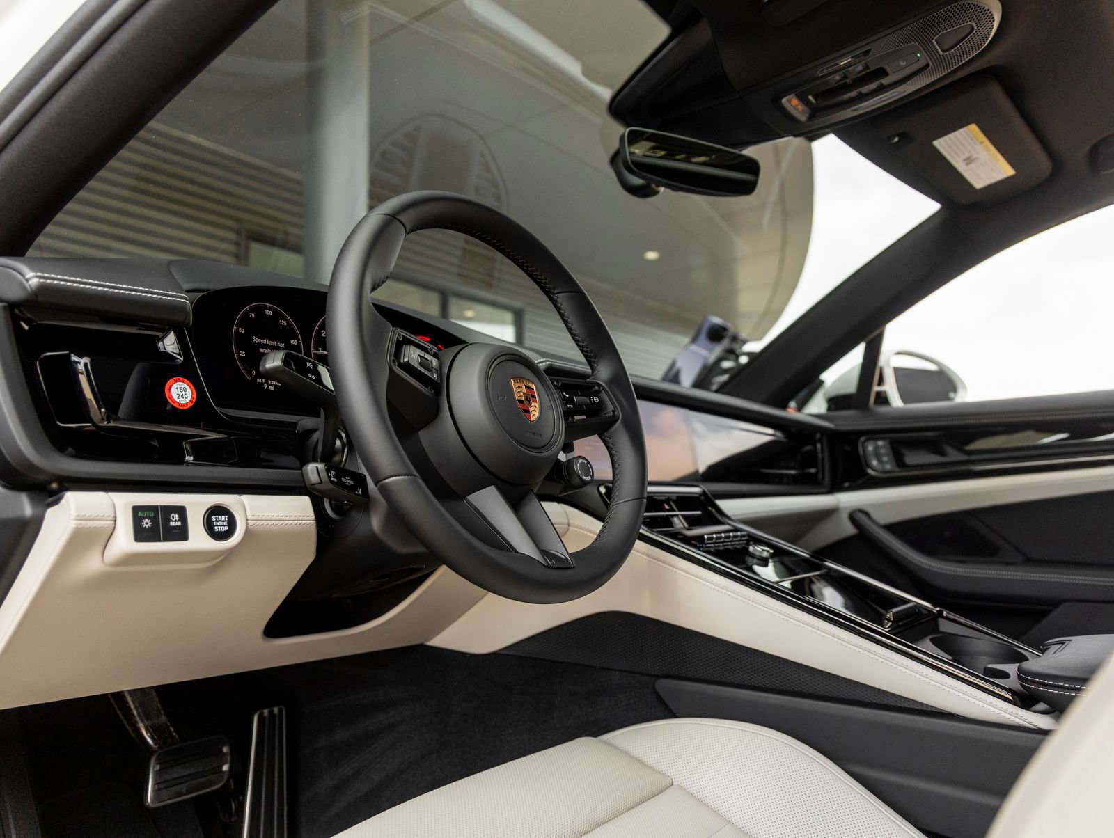 New 2026 Porsche Panamera 4 AWD/4WD image 4