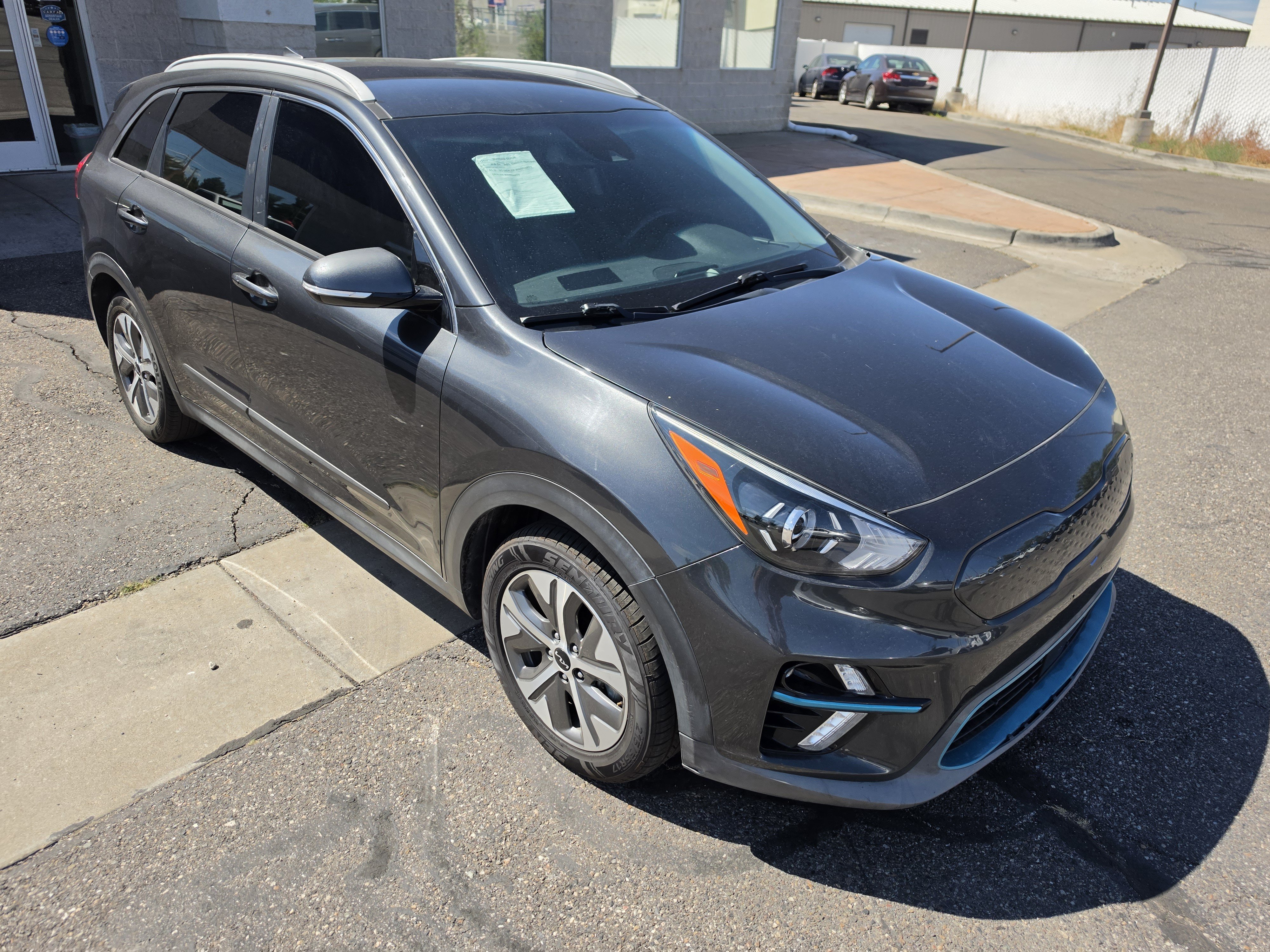 Used 2022 Kia Niro EX FWD image 8