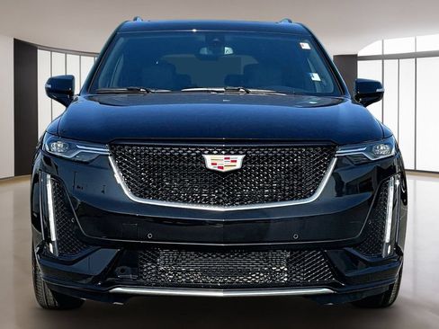 Certified 2024 Cadillac XT6 Sport w/ LPO, Floor Liner Package AWD/4WD image 3