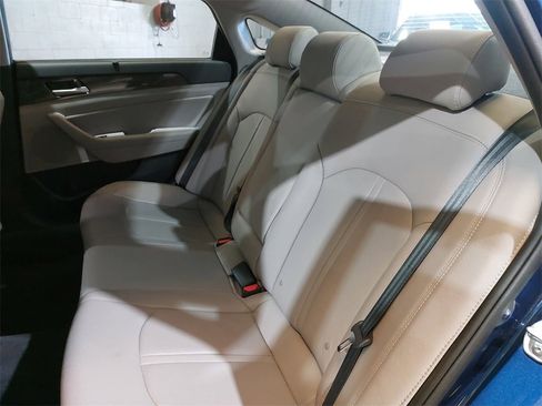 Used 2018 Hyundai Sonata Limited w/ Limited Ultimate Package 03 image 13
