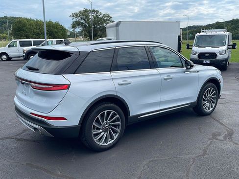 Used 2025 Lincoln Corsair Reserve AWD/4WD image 5