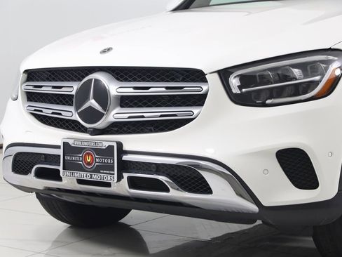 Used 2022 Mercedes-Benz GLC 300 4MATIC w/ Driver Assistance Package image 72