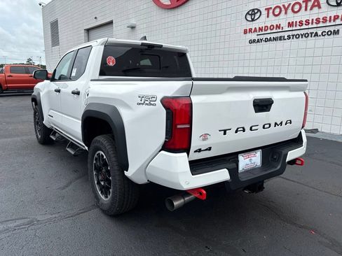 New 2026 Toyota Tacoma TRD Off-Road AWD/4WD image 6