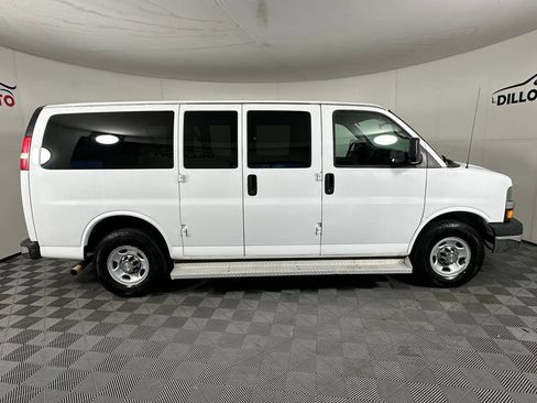 Used 2014 Chevrolet Express 2500 LT w/ LT Preferred Equipment Group RWD image 8