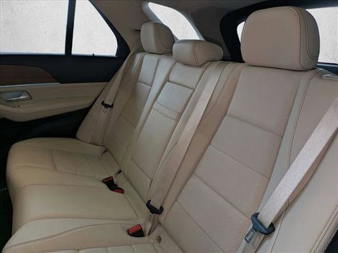 Certified 2022 Mercedes-Benz GLE 350 4MATIC image 19