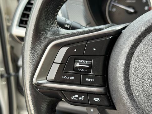 Used 2021 Subaru Forester Premium image 15