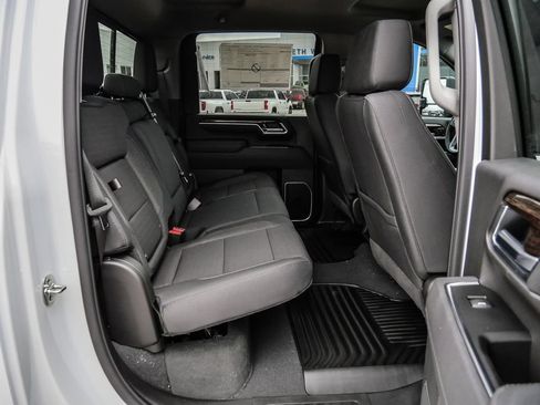 New 2026 GMC Sierra 3500 SLE w/ SLE Value Package AWD/4WD image 73