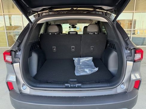 New 2026 Ford Escape SE w/ PHEV Premium Package image 5