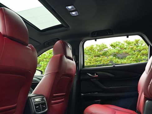 Certified 2021 MAZDA CX-9 Carbon Edition FWD image 15