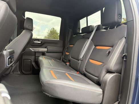 Used 2022 GMC Sierra 2500 AT4 w/ AT4 Premium Plus Package AWD/4WD image 56
