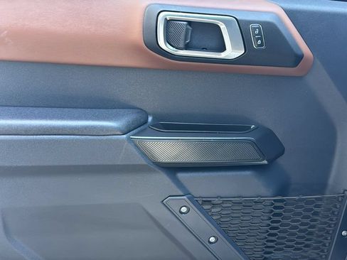 Certified 2024 Ford Bronco Outer Banks AWD/4WD image 19
