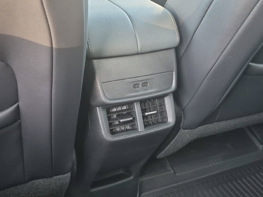 New 2027 GMC Terrain AT4 w/ Technology Package II AWD/4WD image 33