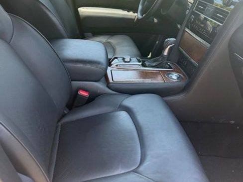 Used 2023 Nissan Armada SL w/ Captain's Chairs Package RWD image 11