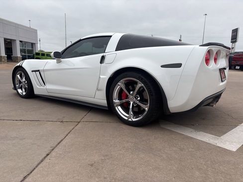 Used 2012 Chevrolet Corvette Grand Sport w/ 3LT Preferred Equipment Group RWD image 4