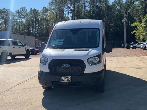 New 2025 Ford Transit 250 148 Medium Roof image 9
