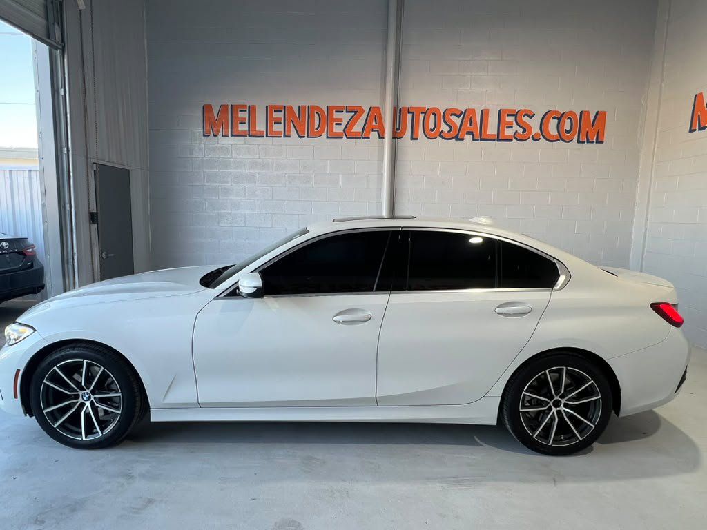 Used 2019 BMW 330i Sedan w/ Convenience Package RWD image 2