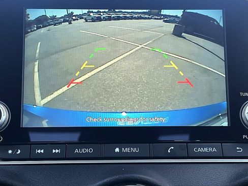 Used 2025 Nissan Sentra SV w/ All-Weather Package FWD image 24
