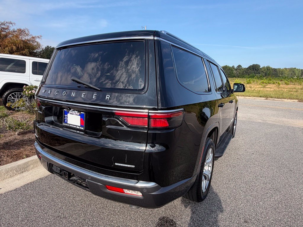 Used 2022 Jeep Wagoneer Series II AWD/4WD image 19
