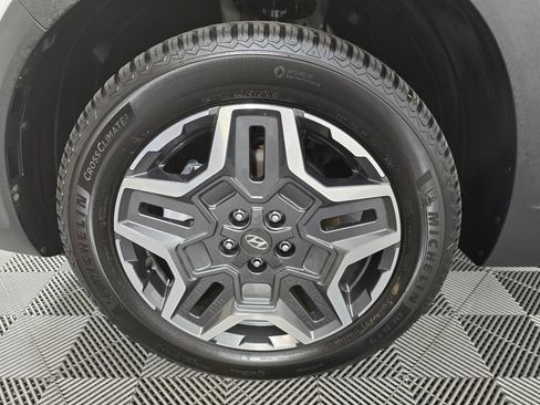 Used 2022 Hyundai Santa Fe Limited w/ Cargo Package AWD/4WD image 9