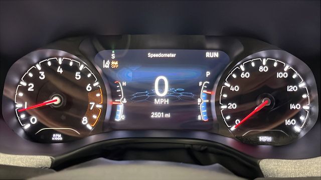 Used 2024 Jeep Compass Latitude AWD/4WD image 15
