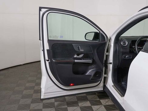 Used 2024 Mercedes-Benz GLA 250 4MATIC image 20