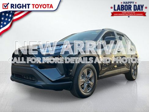 Certified 2025 Toyota RAV4 XLE w/ Convenience Package FWD image 1
