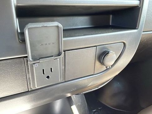 New 2026 Chevrolet Express 2500 w/ Driver Convenience Package image 17