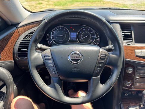 Used 2018 Nissan Armada Platinum w/ Captain Seat Package RWD image 34