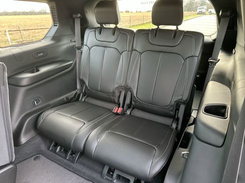 New 2025 Jeep Grand Cherokee L Limited w/ Trailer Tow Package image 22