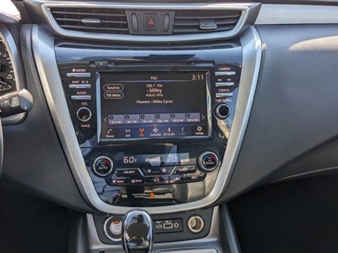 Used 2023 Nissan Murano SL image 48