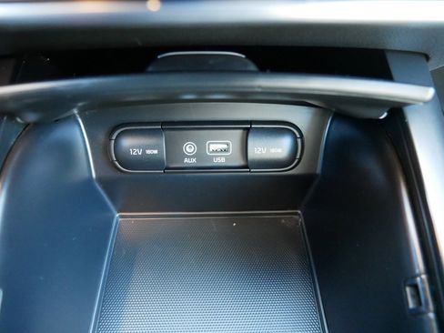 Used 2016 Kia Sorento LX w/ LX Convenience Package image 33