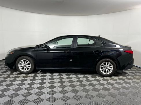 Certified 2025 Toyota Camry LE image 8