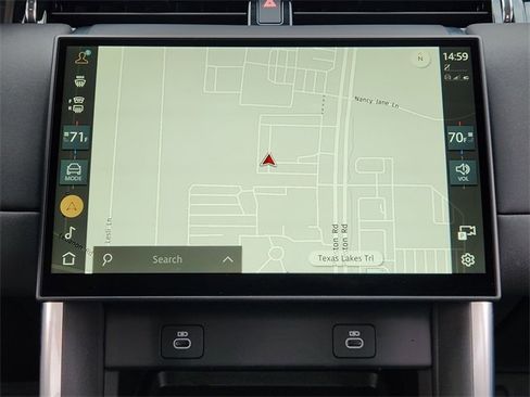 Used 2024 Land Rover Discovery Sport S image 16