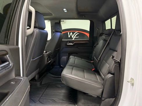 Used 2025 GMC Sierra 2500 Denali w/ Denali Reserve Package image 16