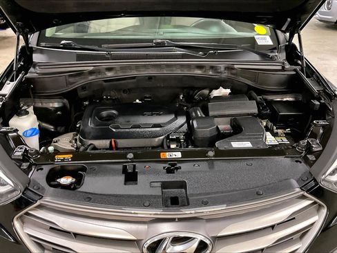 Used 2017 Hyundai Santa Fe Sport w/ Cargo Package AWD/4WD image 31
