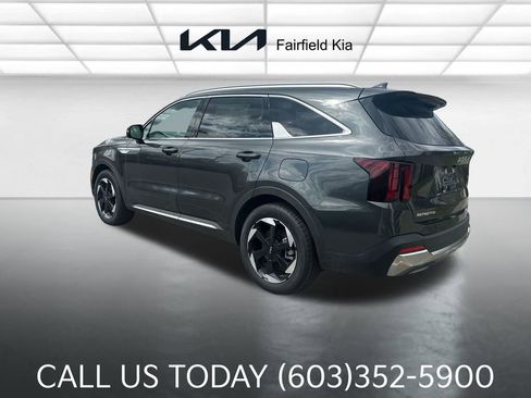 New 2025 Kia Sorento EX AWD/4WD image 3