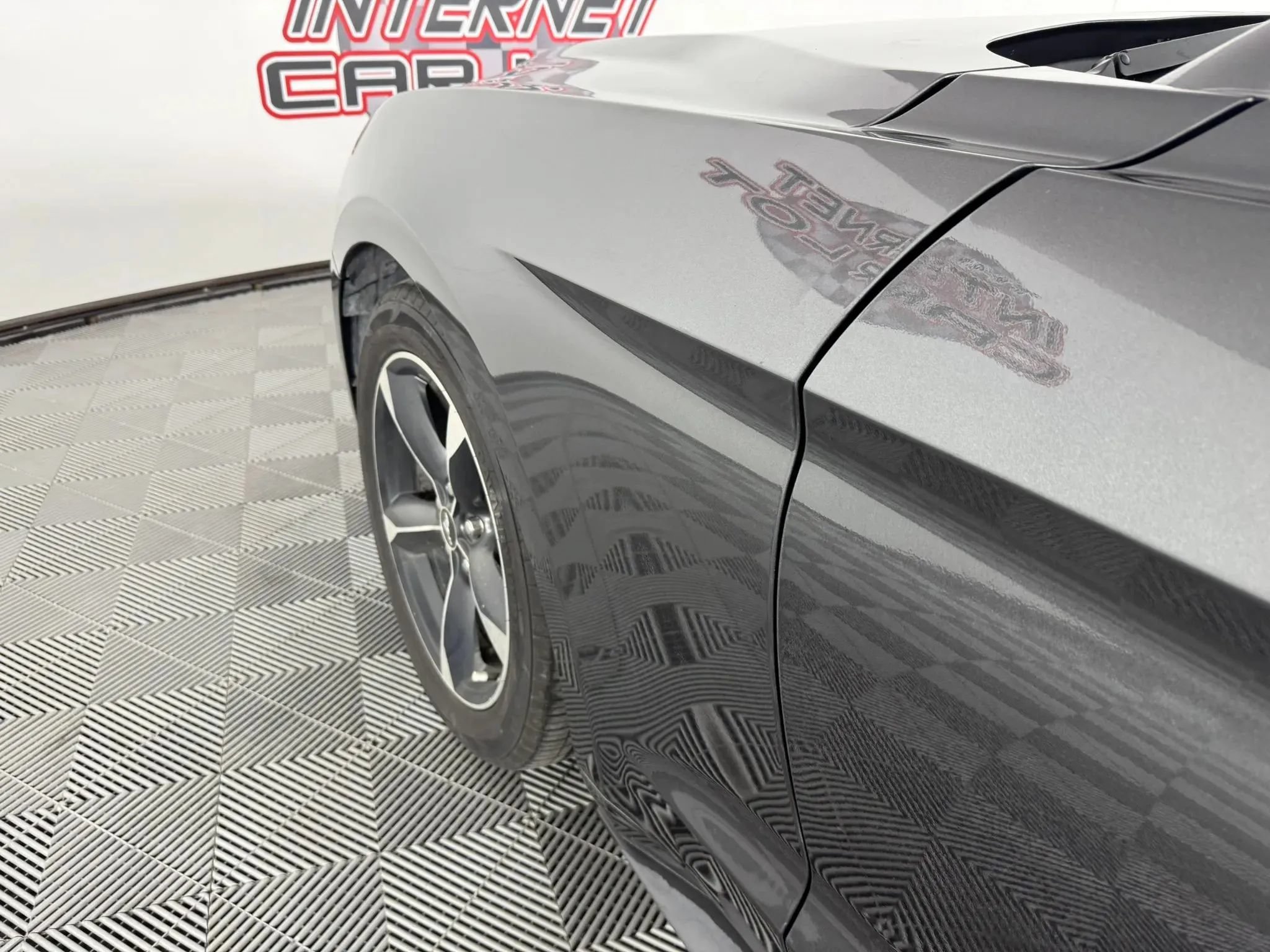 Used 2020 Ford Mustang Coupe RWD image 19