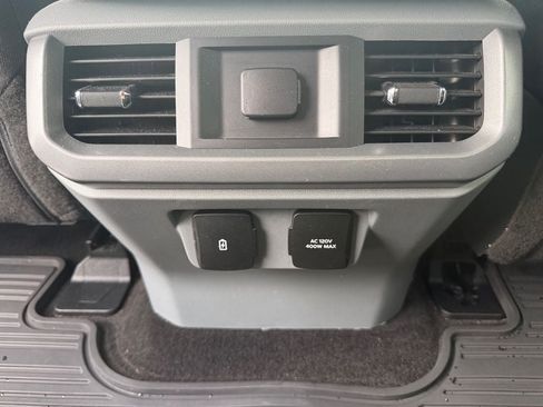 Used 2021 Ford F150 XLT w/ Equipment Group 302A High AWD/4WD image 15