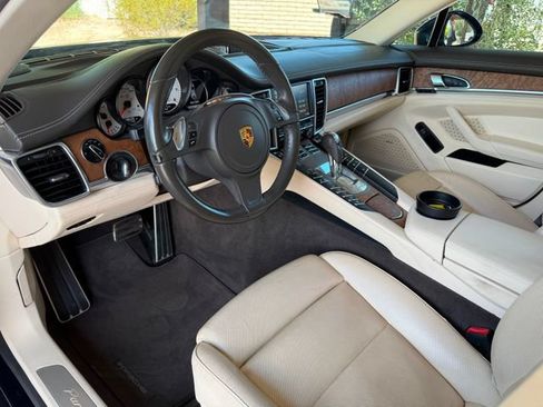 Used 2016 Porsche Panamera 4S w/ Premium Package Plus AWD/4WD image 21