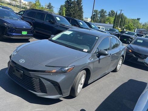 Used 2025 Toyota Camry LE FWD image 2