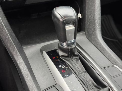 Used 2019 Honda Civic EX image 33