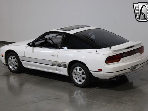Used 1991 Nissan 240SX Hatchback image 12