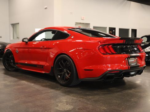 Used 2020 Ford Mustang GT Premium w/ GT Performance Package RWD image 4