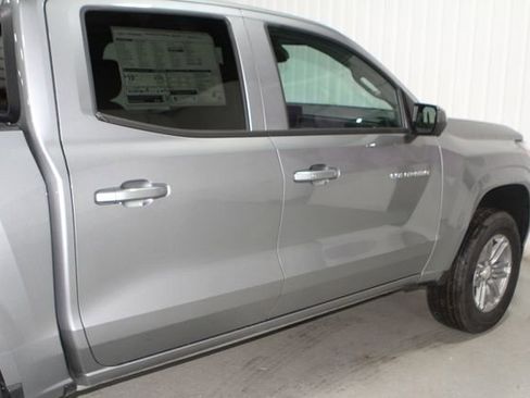 New 2026 Chevrolet Colorado LT w/ LT Convenience Package AWD/4WD image 34