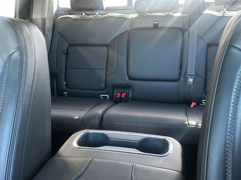 Used 2023 GMC Sierra 1500 Denali w/ Technology Package AWD/4WD image 21