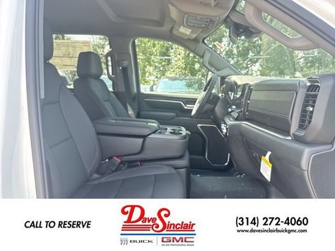 New 2026 GMC Sierra 3500 SLT AWD/4WD image 24