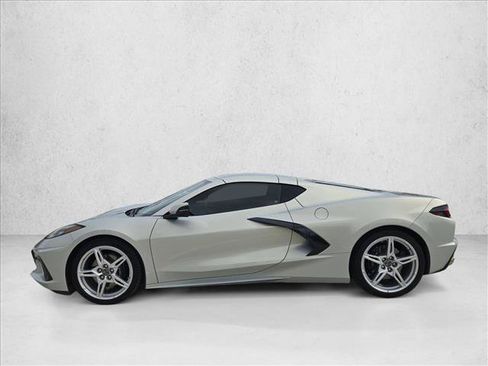 Used 2021 Chevrolet Corvette Stingray Coupe w/ 1LT RWD image 10