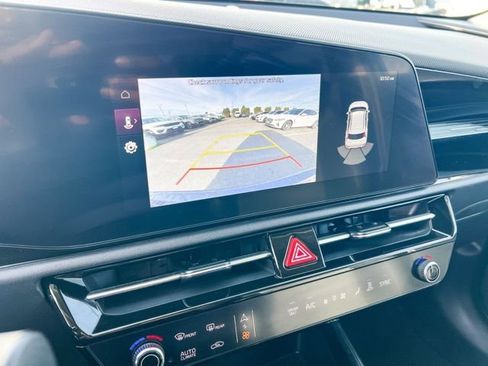 Certified 2024 Kia Niro Wind w/ Wind Preserve Package image 24