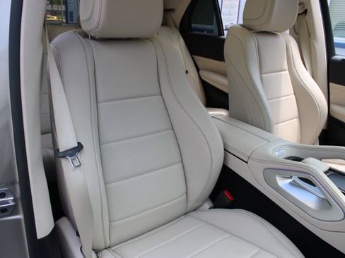 Used 2022 Mercedes-Benz GLE 350 w/ Premium Package image 14
