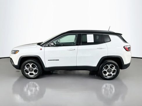 Used 2022 Jeep Compass Trailhawk w/ Trailhawk Convenience Group AWD/4WD image 5